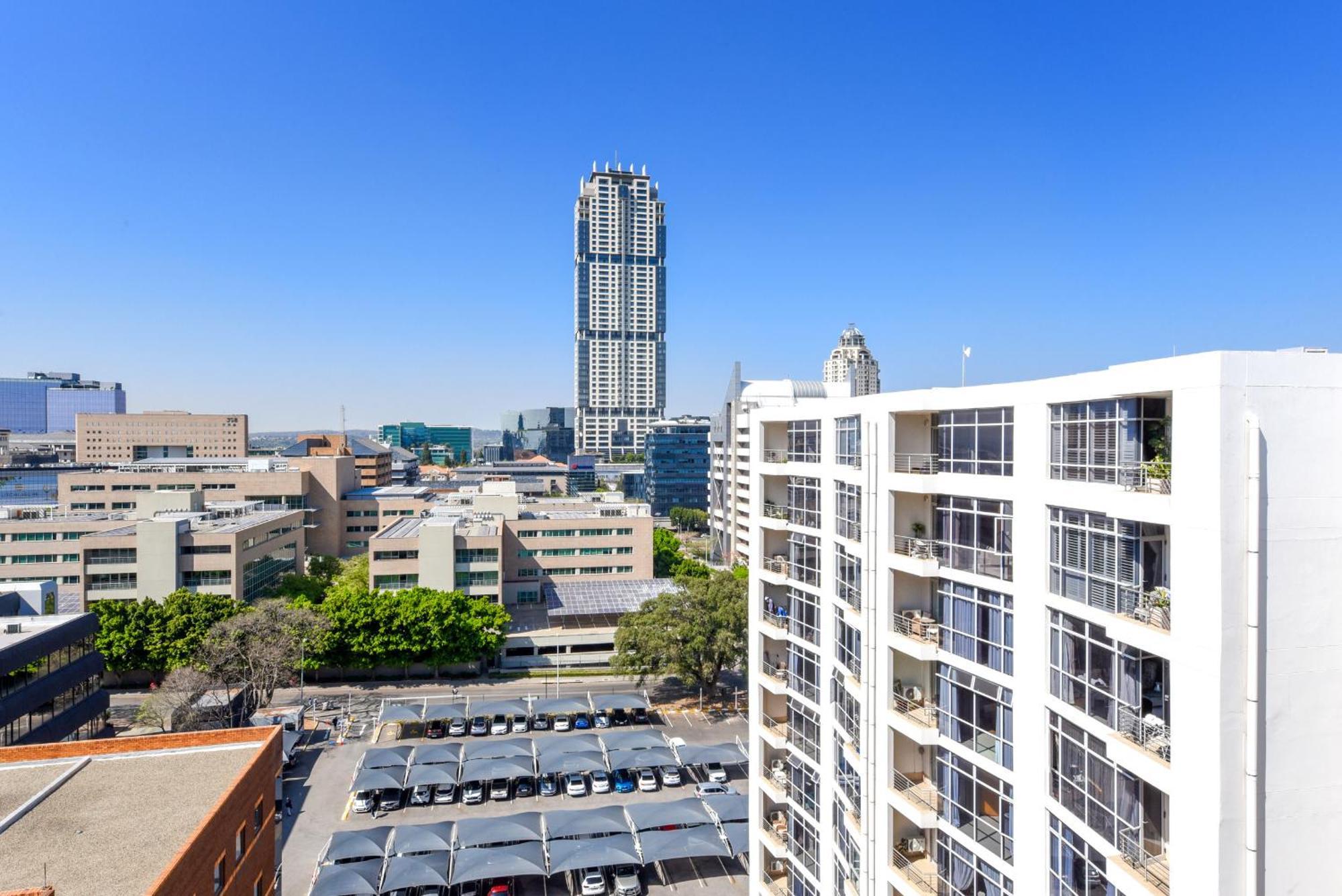 Hydro Park Residences In Sandton With Generator Johannesburg Exterior photo
